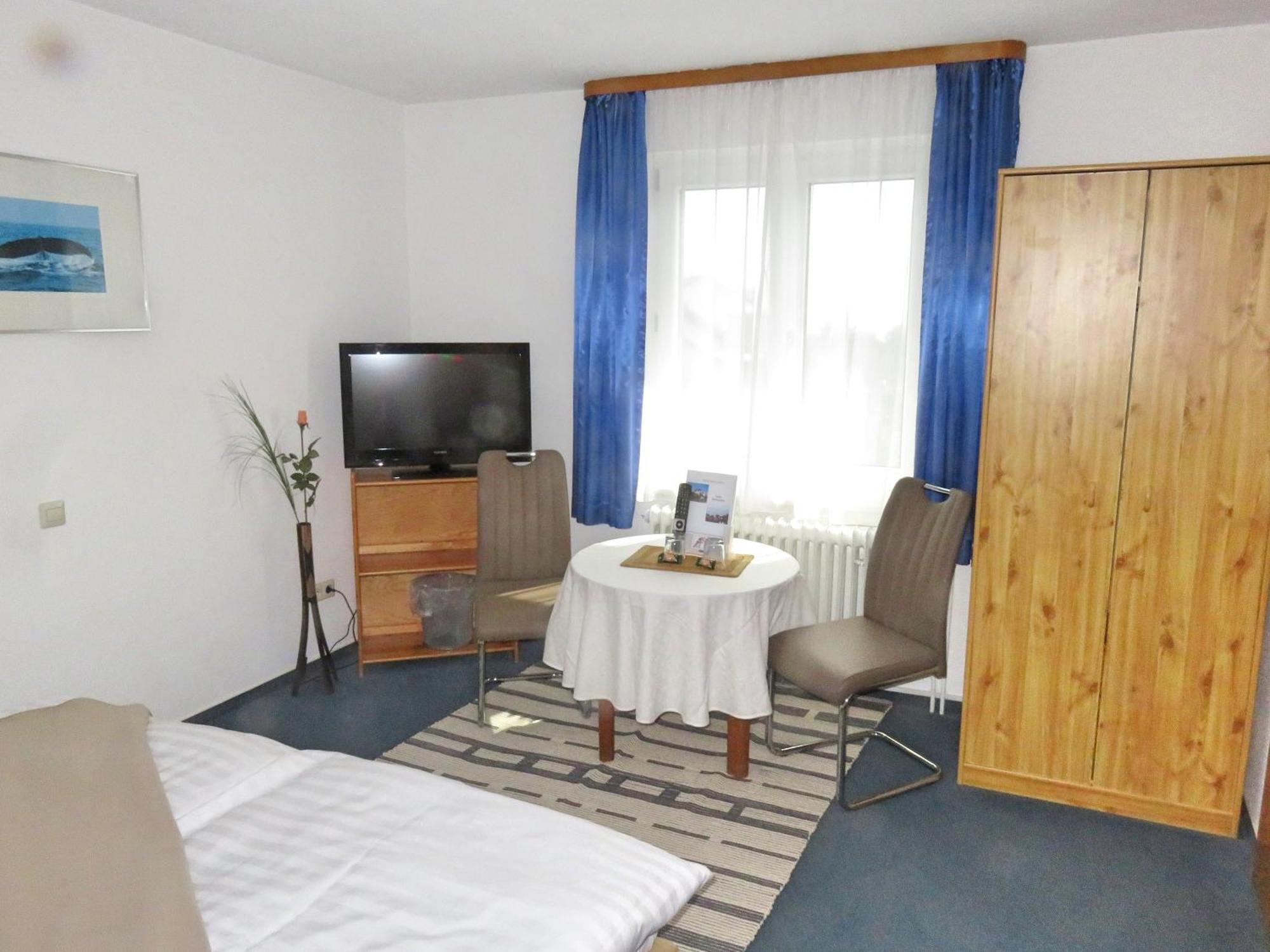 Pension Saentisblick Meersburg Ruang foto
