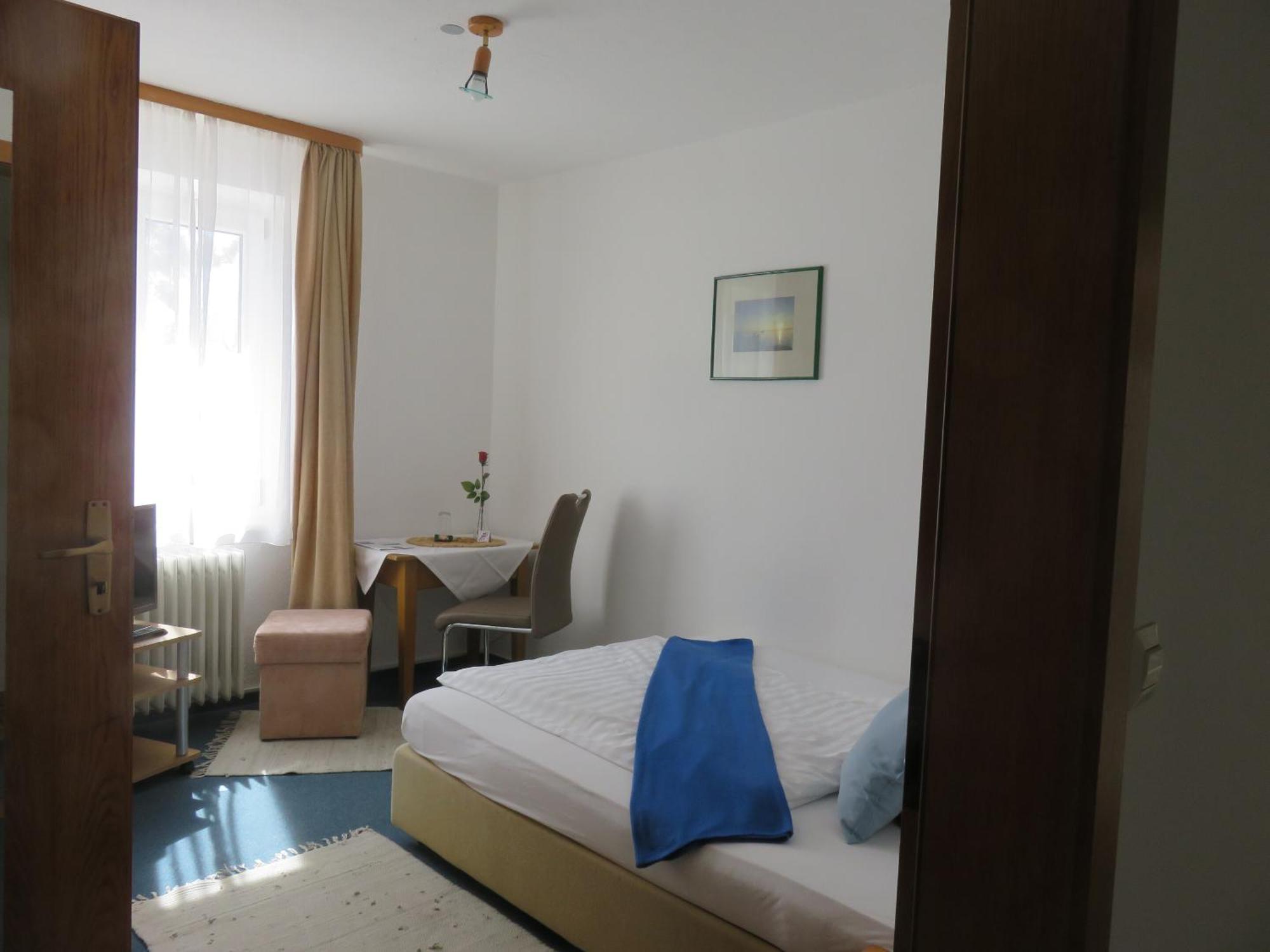 Pension Saentisblick Meersburg Ruang foto